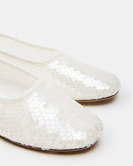 GARCELLE WHITE