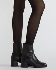 LATCHES BLACK LEATHER