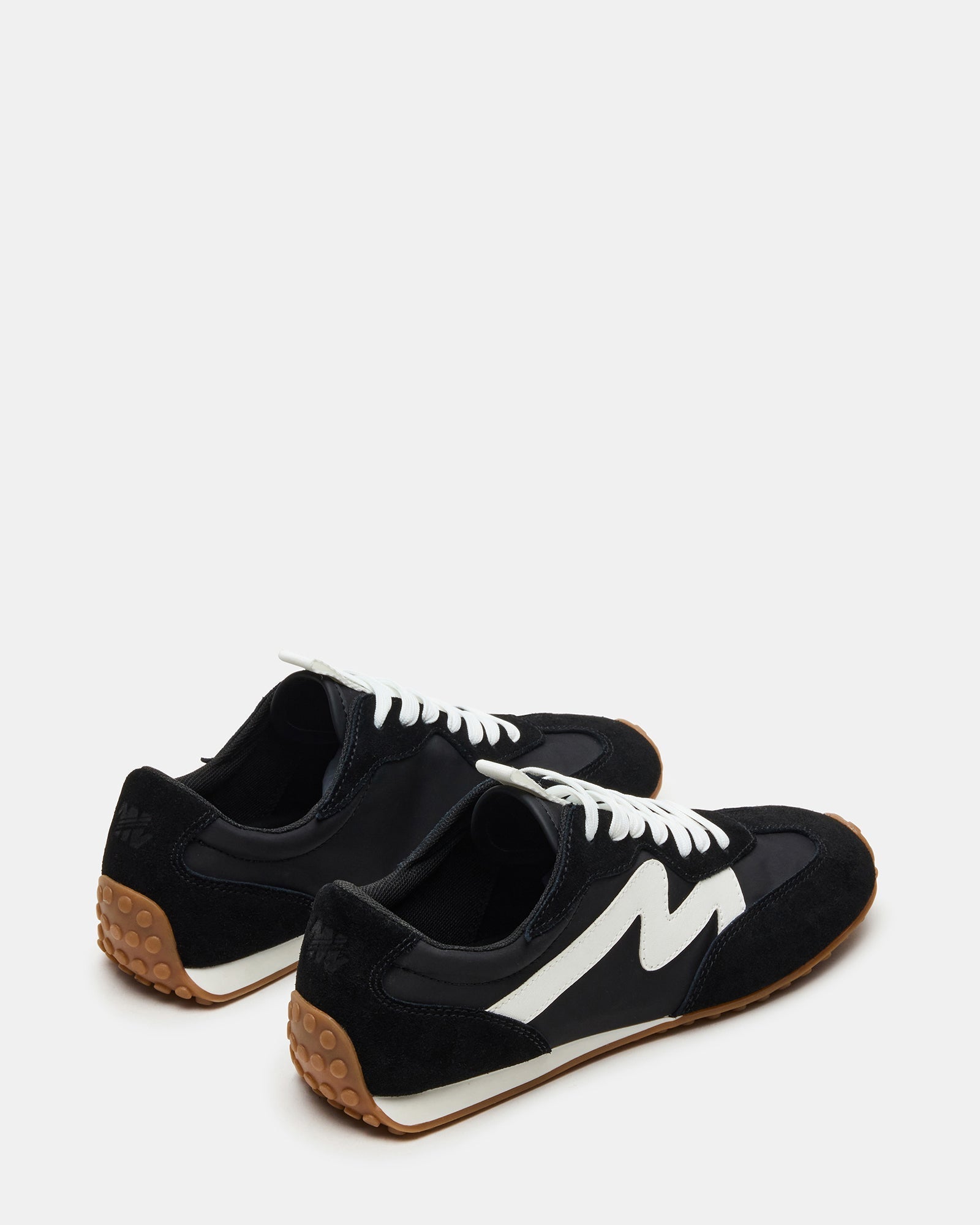 CASPER BLACK/WHITE