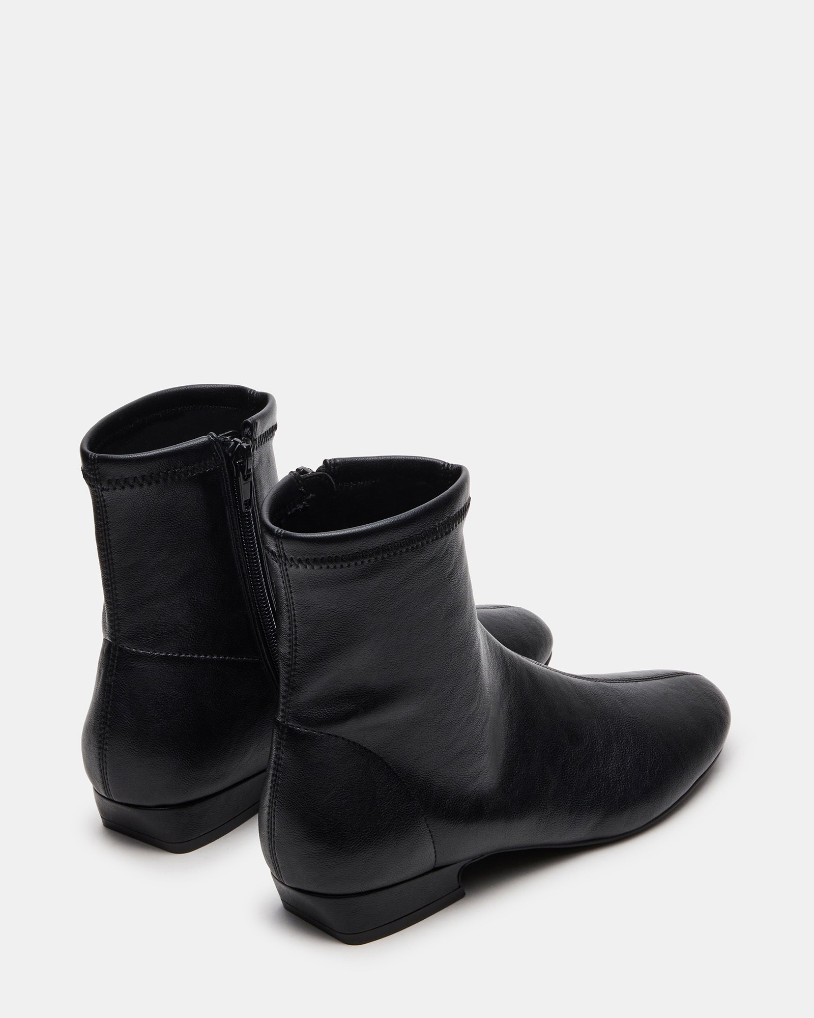 FINCH BLACK