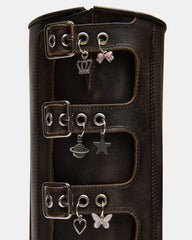 ROCKY CHARMS BROWN DISTRESSED