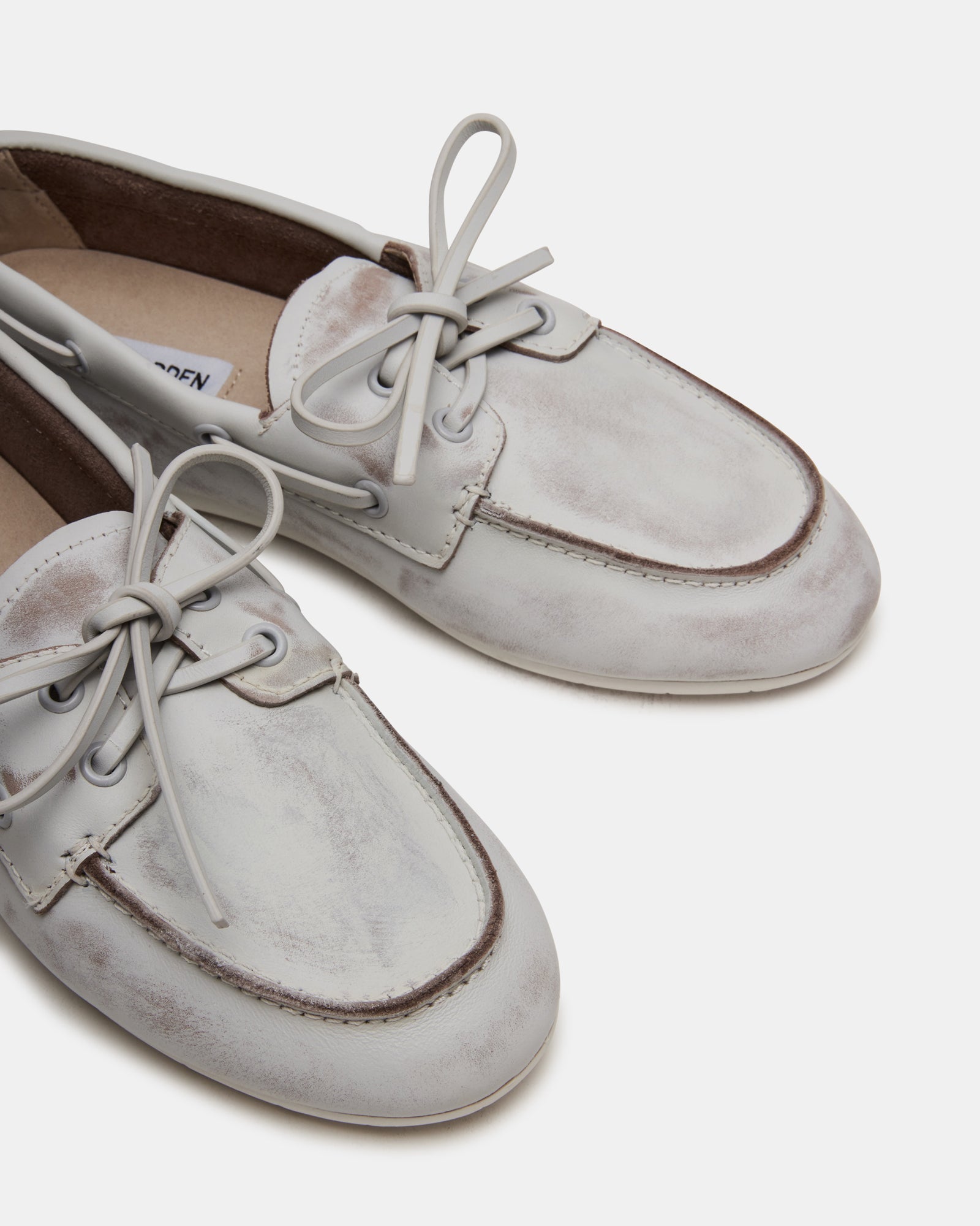 SAG WHITE LEATHER