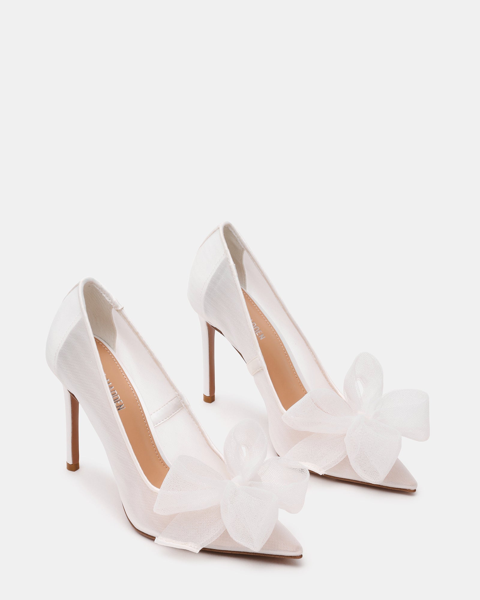 TAFFY WHITE